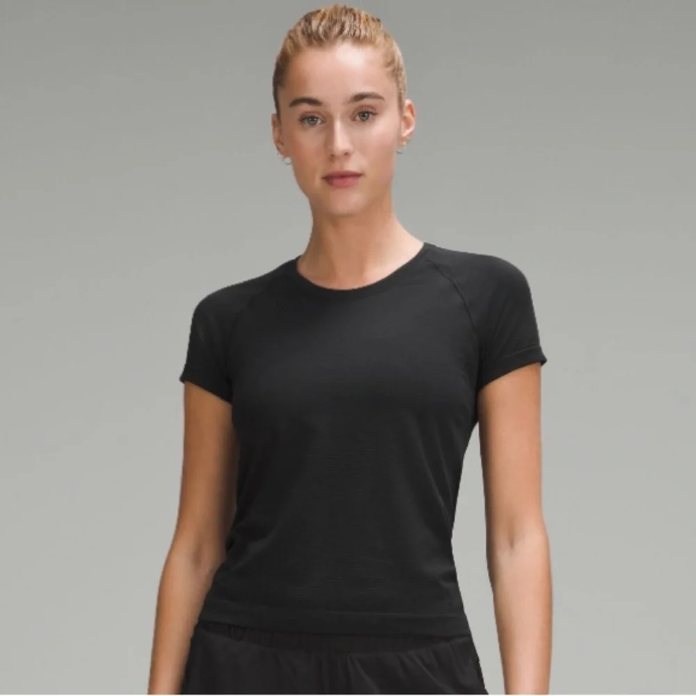 Swiftly tech short sleeve waist length - Picture 1 of 3